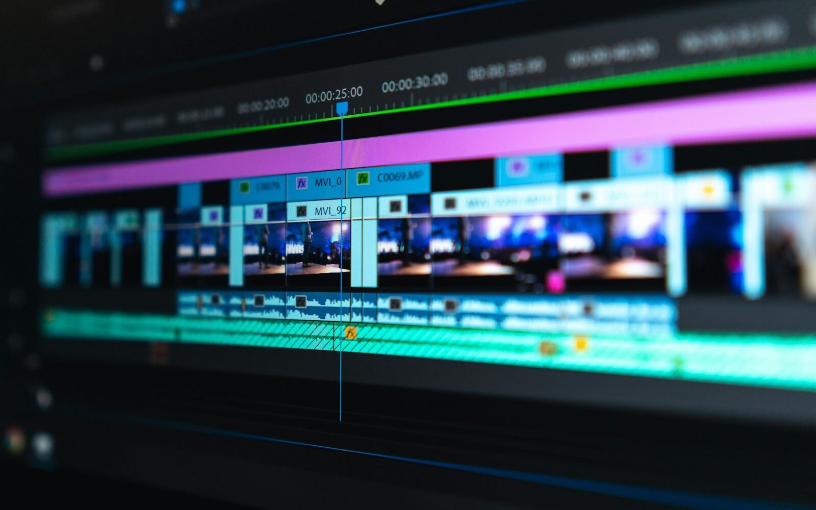 Programa de edición de vídeo con una línea de tiempo